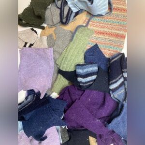 1 Lb Felted Wool Cashmere Sweater Scraps Cuttings Pieces Crafts Cutters Applique